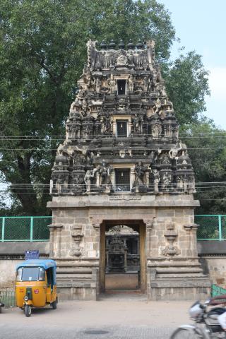 ஜுரகேஸ்வரர் கோயில் கோபுரம், ஜுரஹரேஸ்வரர் கோயில், காஞ்சிபுரம், கி.பி.8-ஆம் நூற்றாண்டு