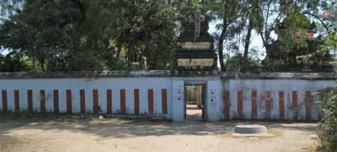 திருக்கச்சி அனேகதங்காவதம் திருச்சுற்று, திருக்கச்சி அனேகதங்காவதம், கி.பி.12-ஆம் நூற்றாண்டு