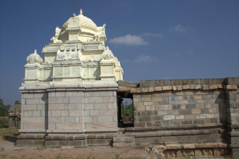 அழகிய மணவாளம் பாச்சில் அமலேஸ்வரர் கோயில் முழுத்தோற்றம் (புனரமைக்கப்பட்டது), திருச்சி, கி.பி.10-ஆம் நூற்றாண்டு